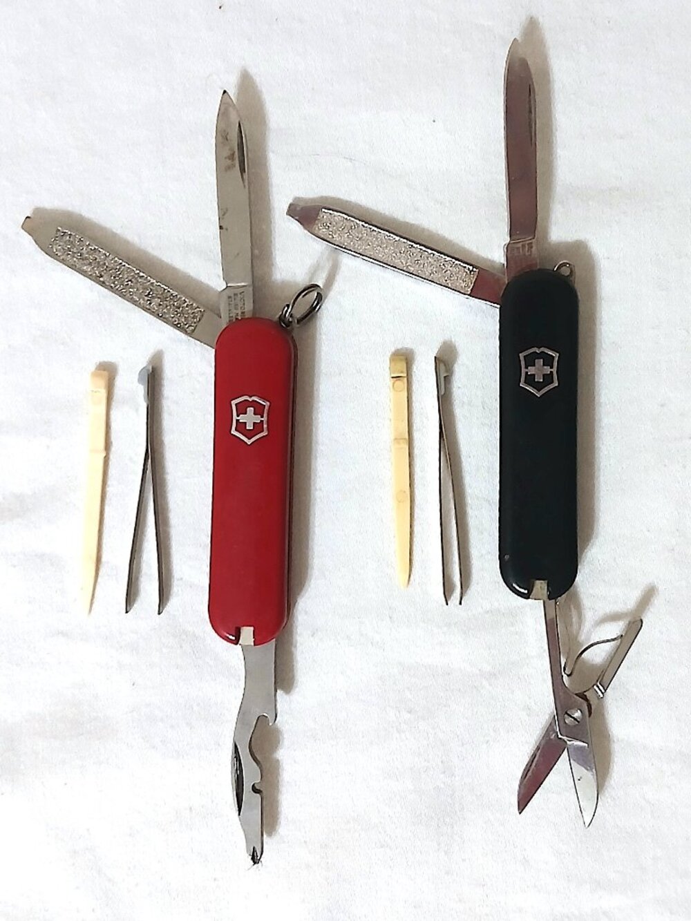 Victorinox Swiss Army Knife Lot of 2 Rally Red Classic SD Black 58mm Swiss